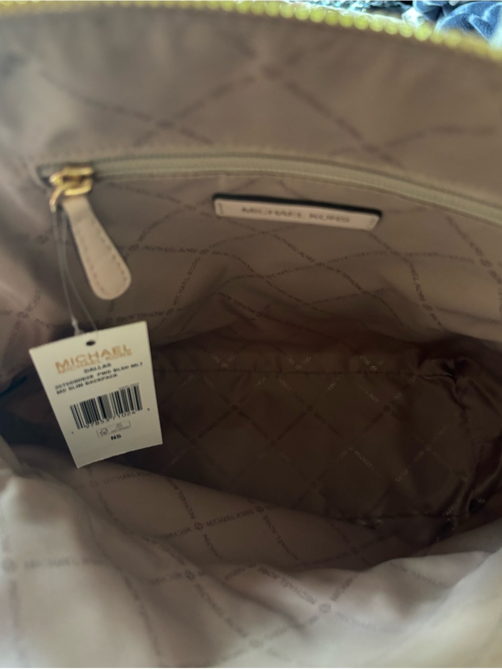NWT Michael Kors Signature Logo Dallas Slim Backpack Blush Pink Trim Cream Gold - Picture 8 of 9